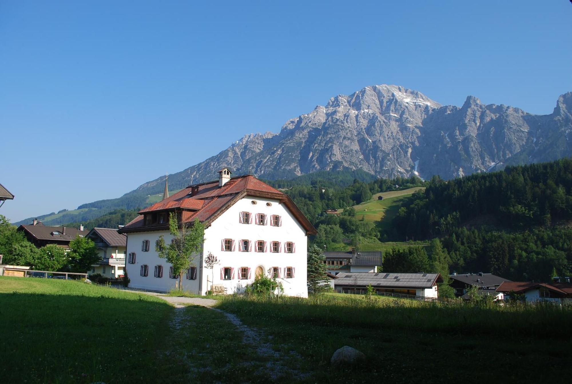 Ansitz Wirtsgut - Familienappartements In Den Bergen Leogang Luaran gambar